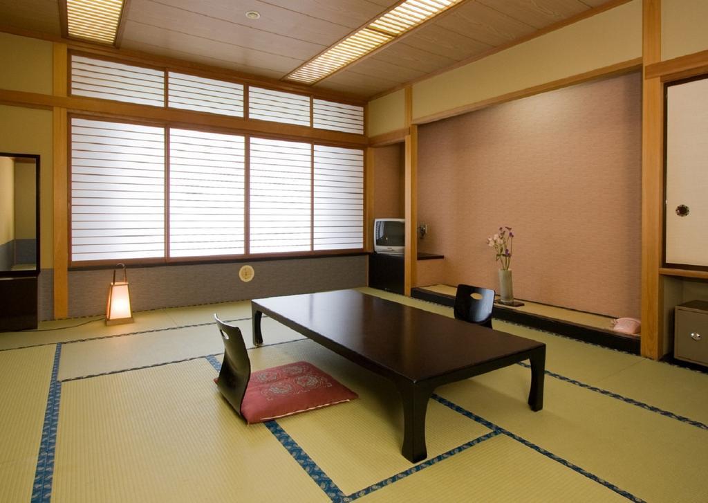 Hotel Kaminoyu Onsen Kai Esterno foto